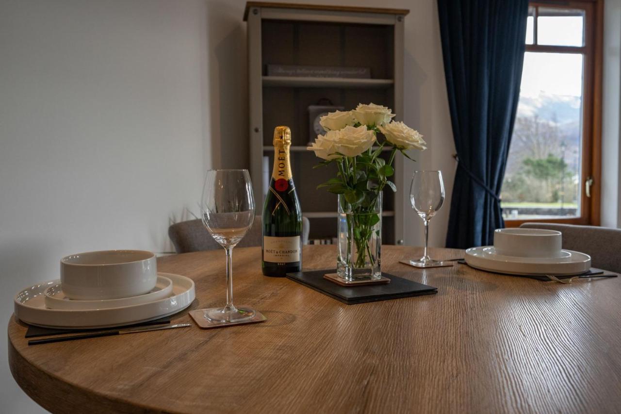 Canalside Apartment 포트 윌리엄 외부 사진