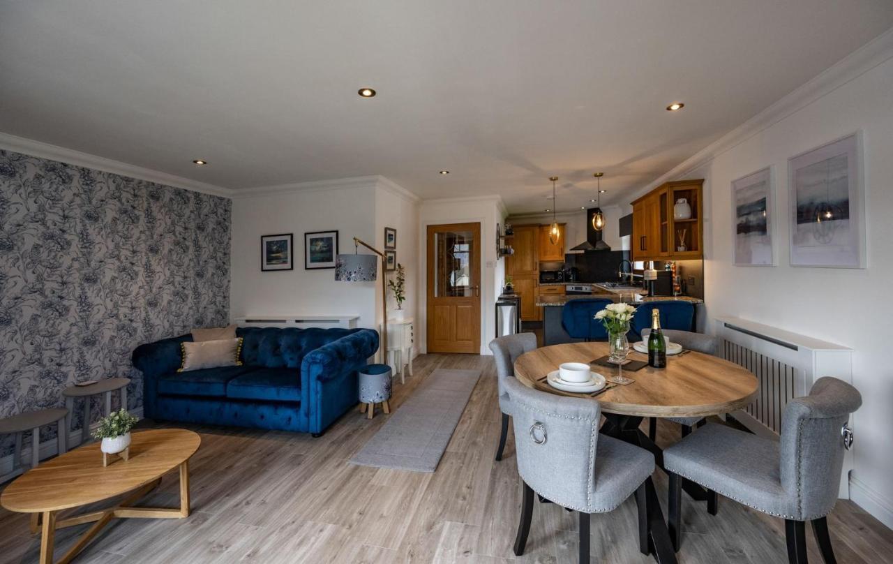 Canalside Apartment 포트 윌리엄 외부 사진